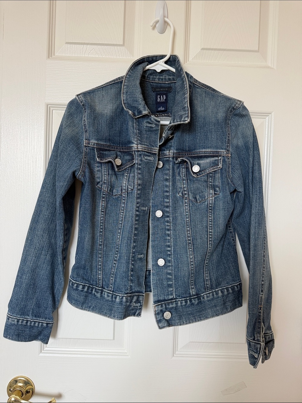GAP Faded Blue Classic Denim Jacket